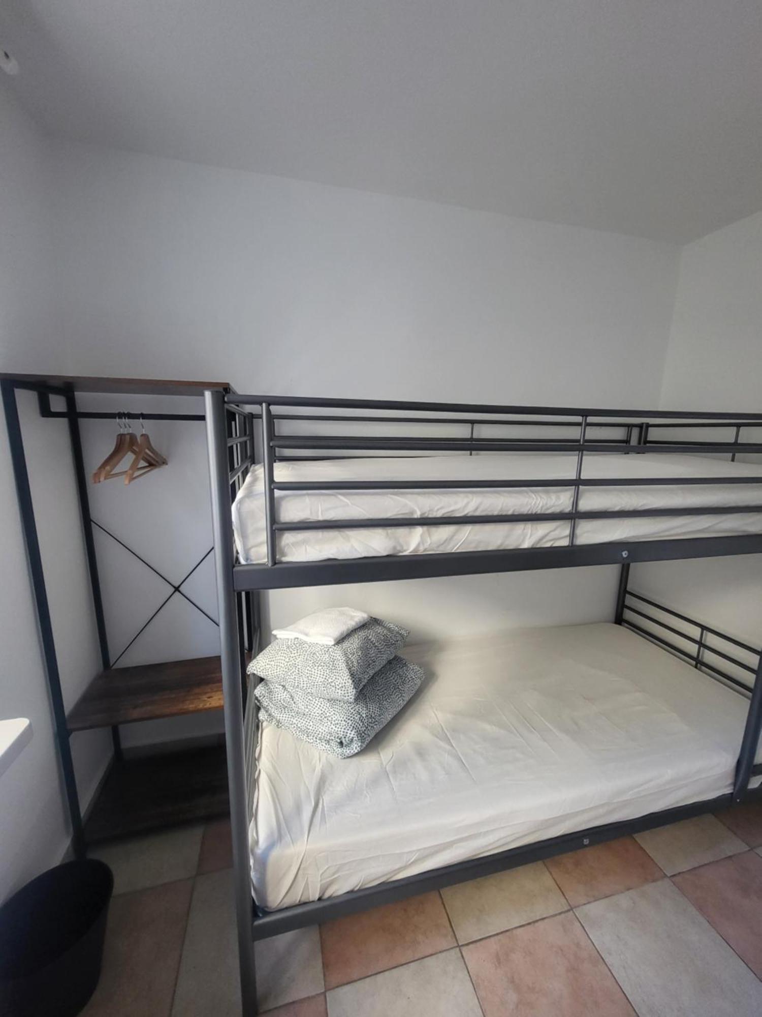 Rooms4Rest Popularna - Private Rooms For Tourists - Atr Consulting Sp, Z O,O, Warschau Exterior foto