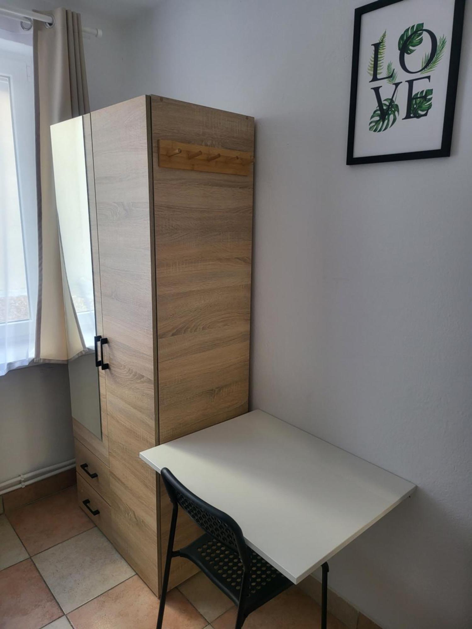 Rooms4Rest Popularna - Private Rooms For Tourists - Atr Consulting Sp, Z O,O, Warschau Exterior foto