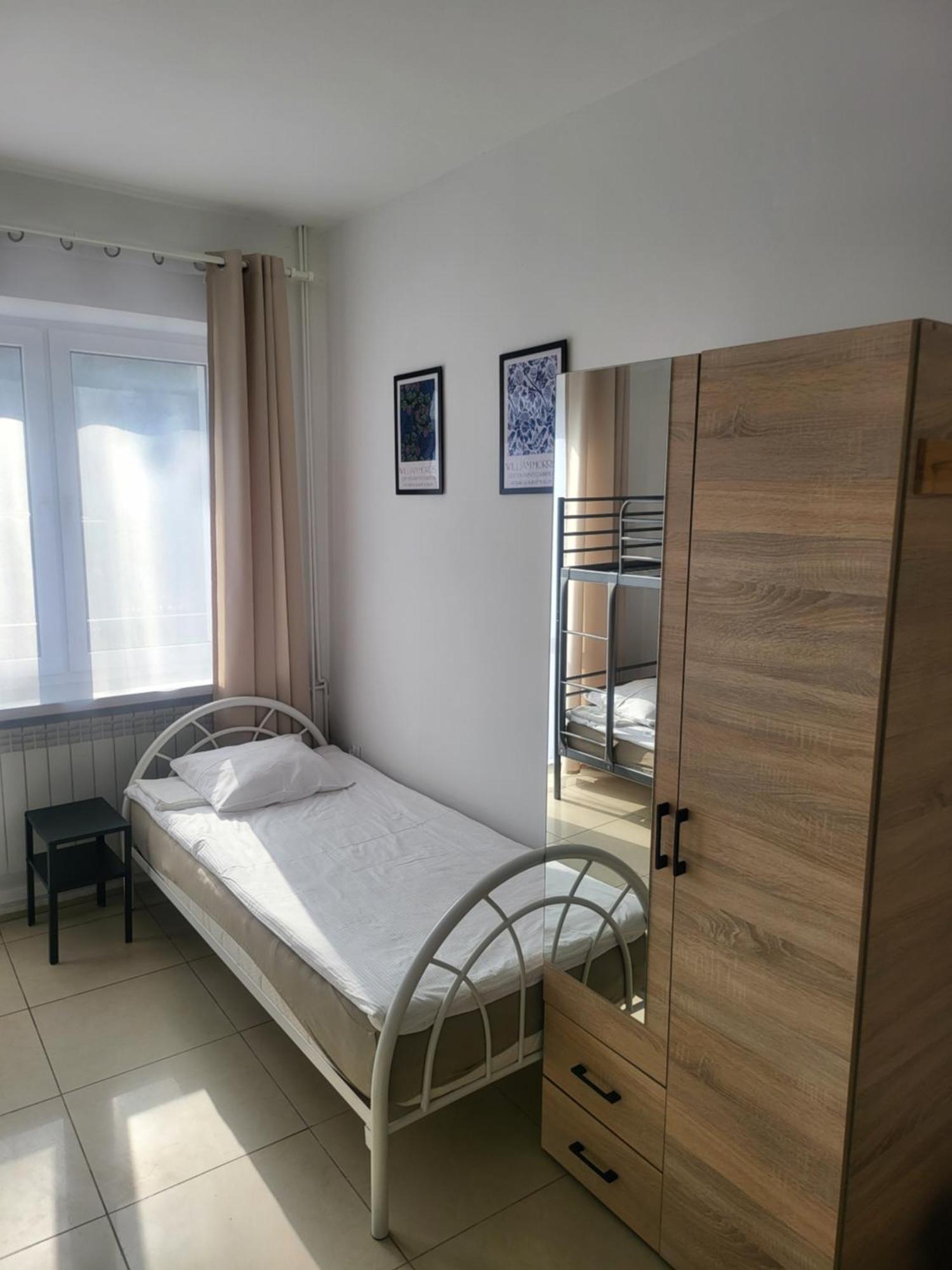 Rooms4Rest Popularna - Private Rooms For Tourists - Atr Consulting Sp, Z O,O, Warschau Exterior foto