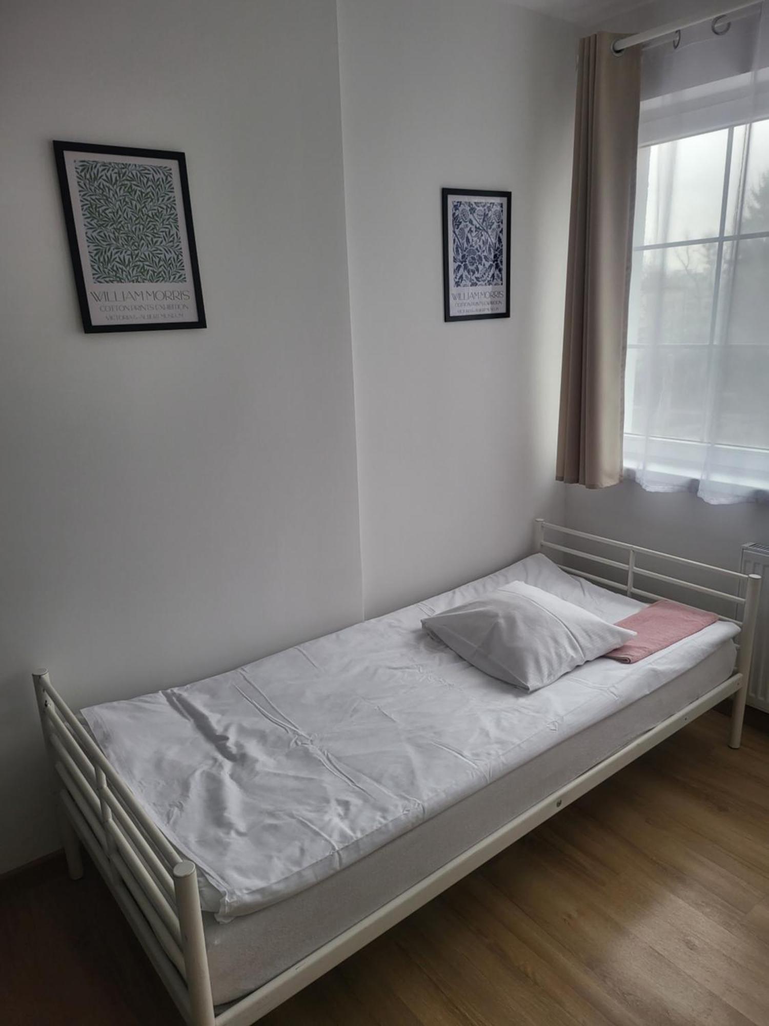 Rooms4Rest Popularna - Private Rooms For Tourists - Atr Consulting Sp, Z O,O, Warschau Exterior foto