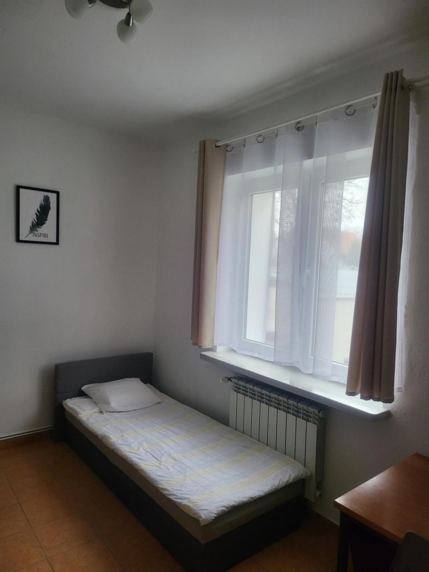 Rooms4Rest Popularna - Private Rooms For Tourists - Atr Consulting Sp, Z O,O, Warschau Exterior foto