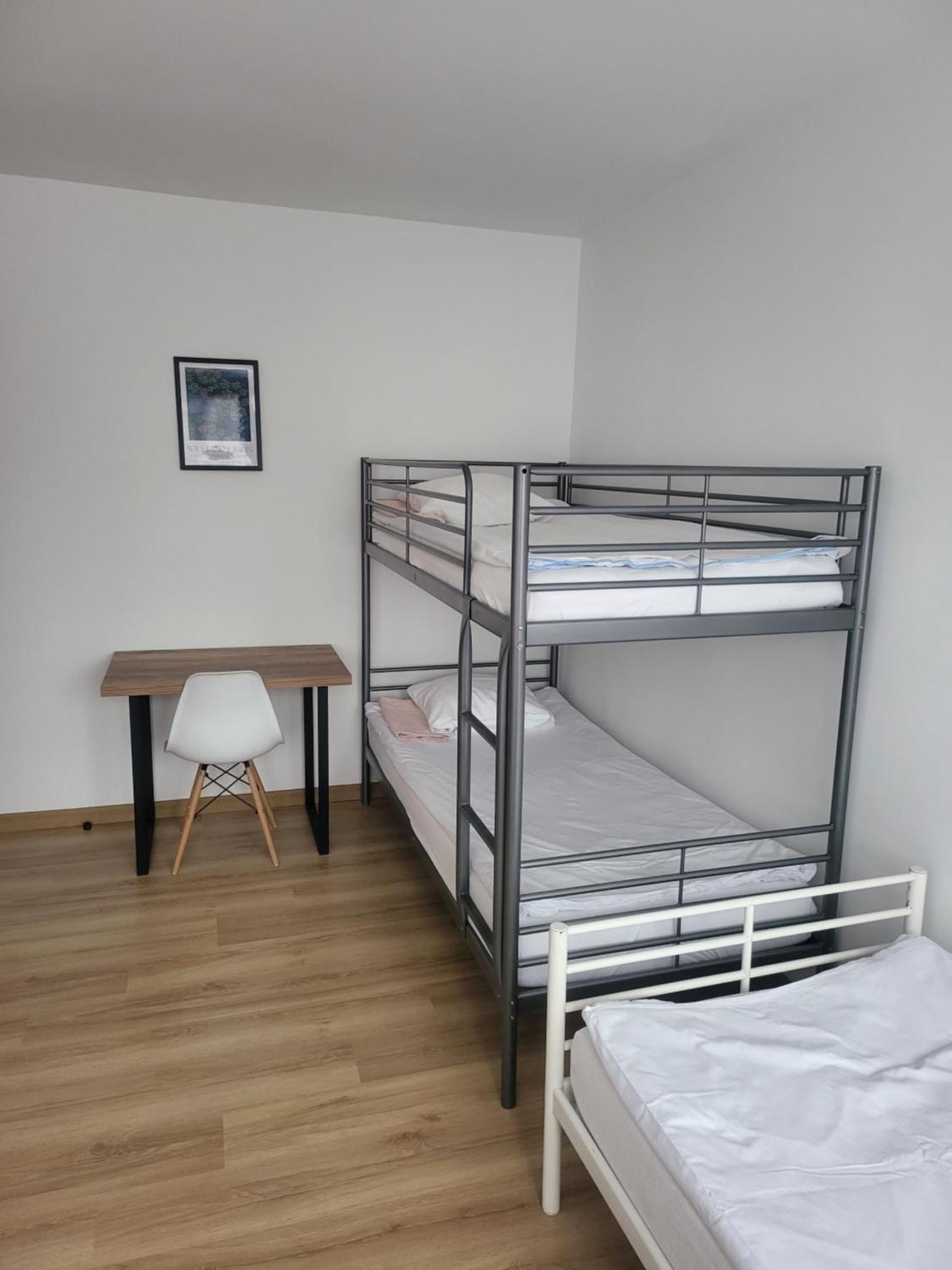 Rooms4Rest Popularna - Private Rooms For Tourists - Atr Consulting Sp, Z O,O, Warschau Exterior foto